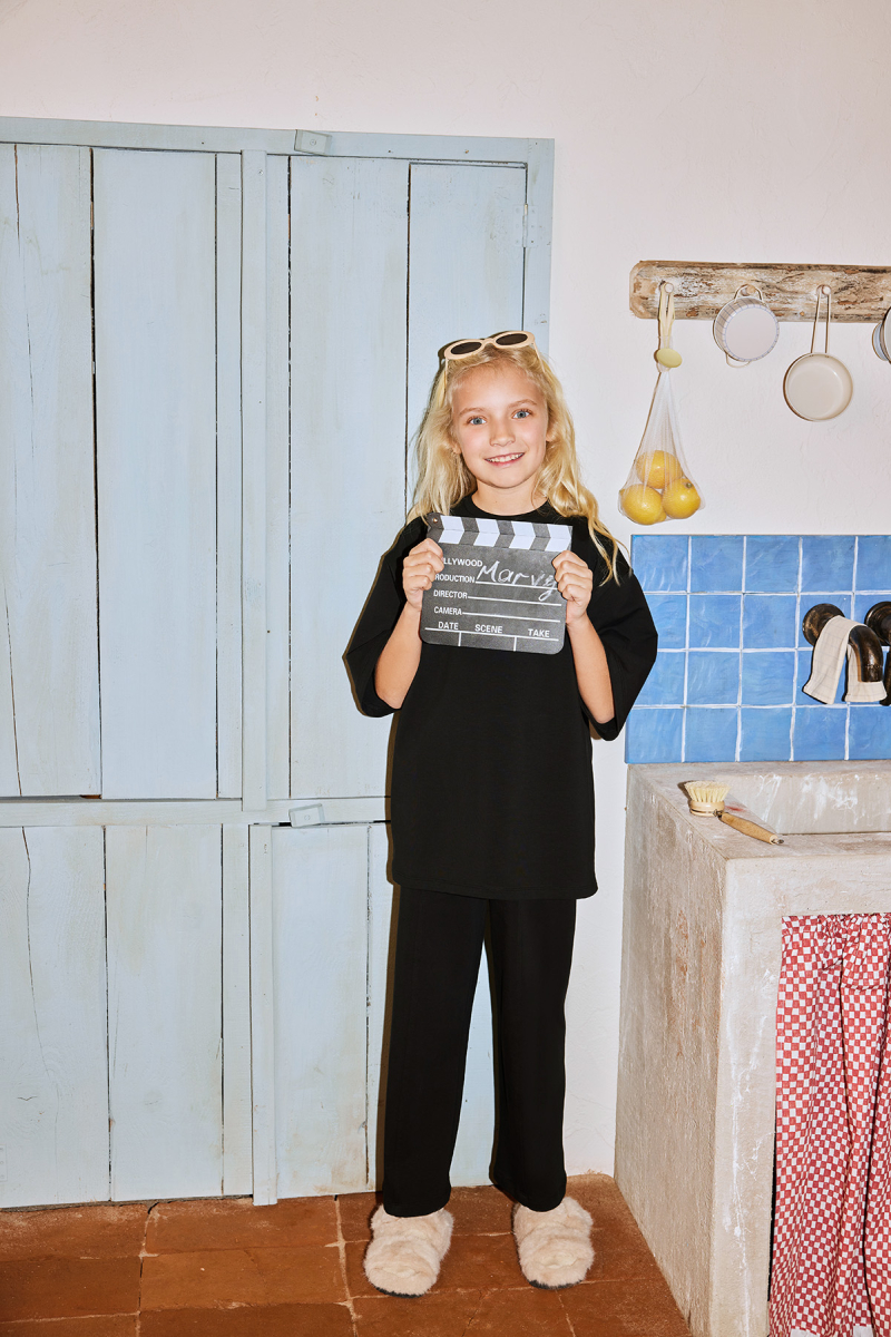 Black Embroidered Detailed Relaxed Leg Trousers - 1