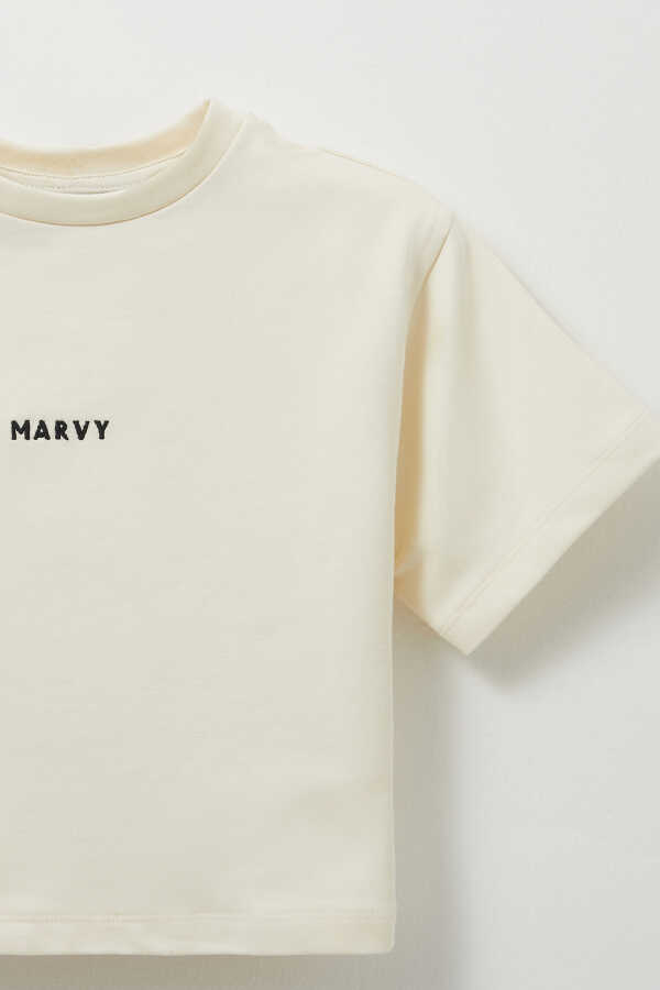 Ecru Embroidery Detailed Lightweight Short Cut T-shirt - 2