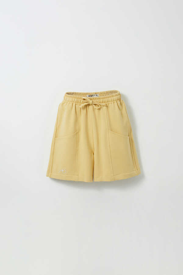 Yellow Embroidered Detailed Piping Bermuda Shorts - 1